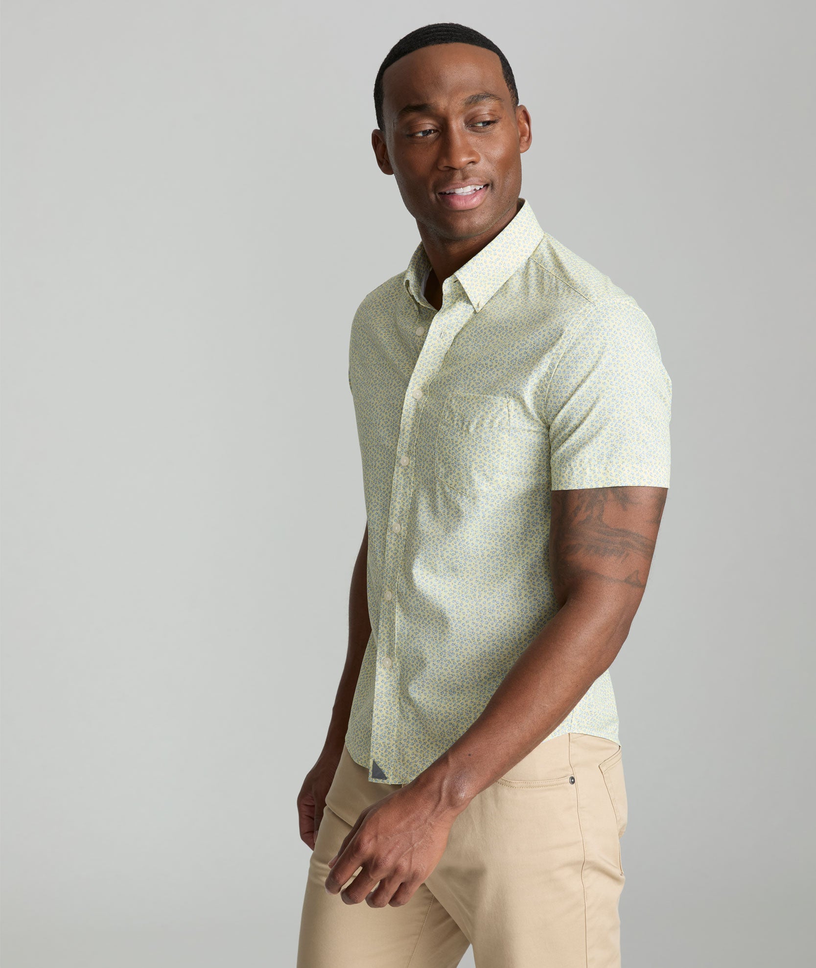 Performance Short-Sleeve Shirt With Pocket - FINAL SALE