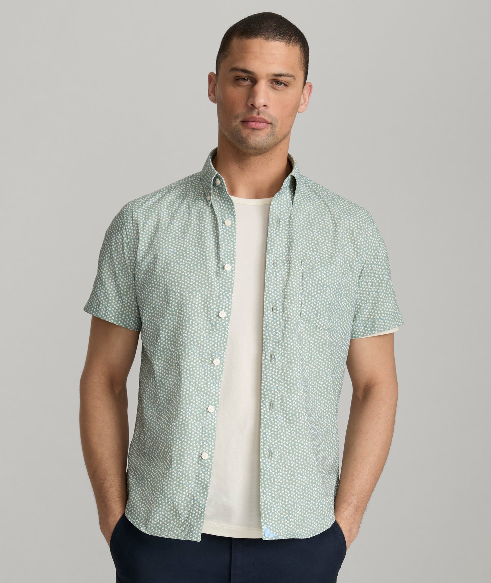 Performance Short-Sleeve Shirt With Pocket - FINAL SALE