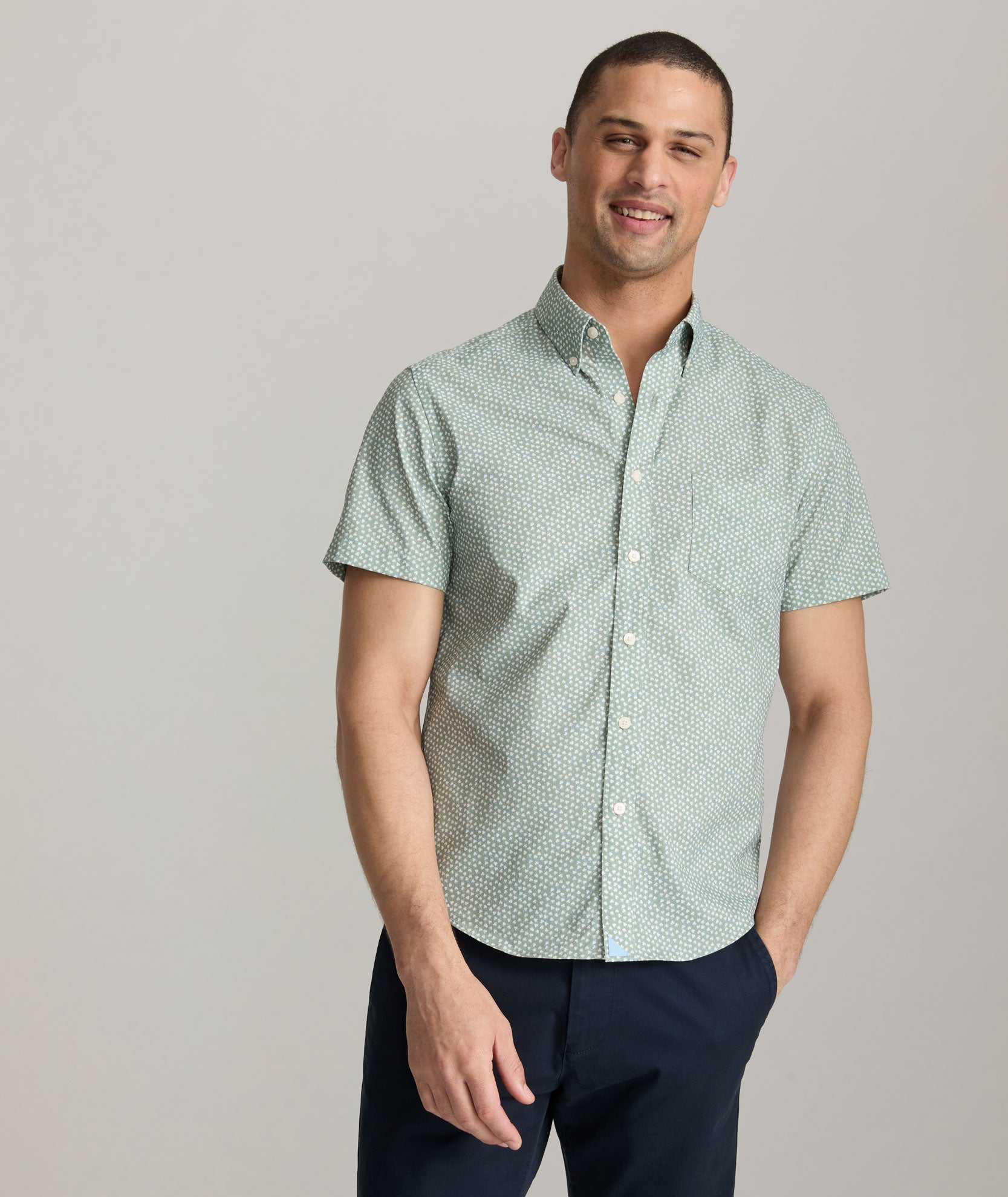 Performance Short-Sleeve Shirt With Pocket - FINAL SALE